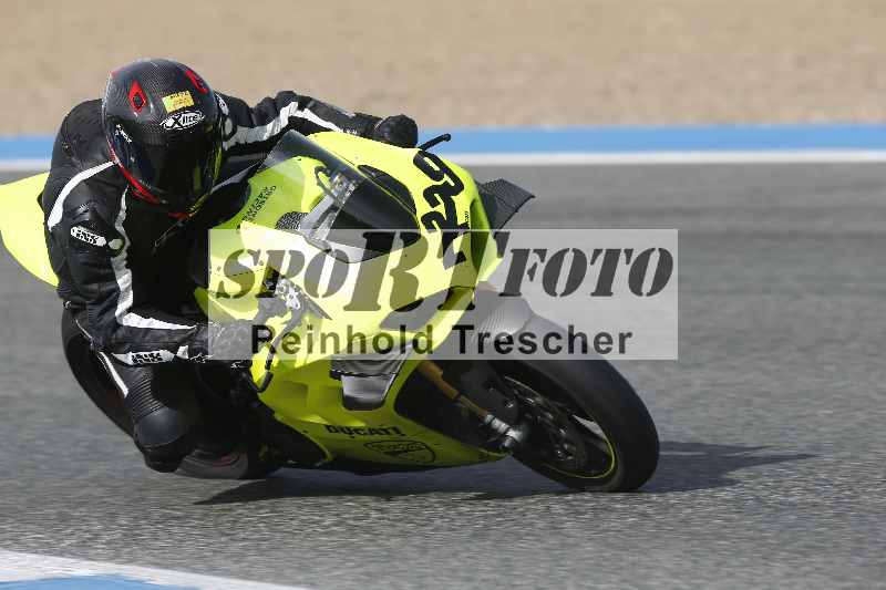 /Archiv-2024/02 29.01.-02.02.2024 Moto Center Thun Jerez/Gruppe gruen-green/229